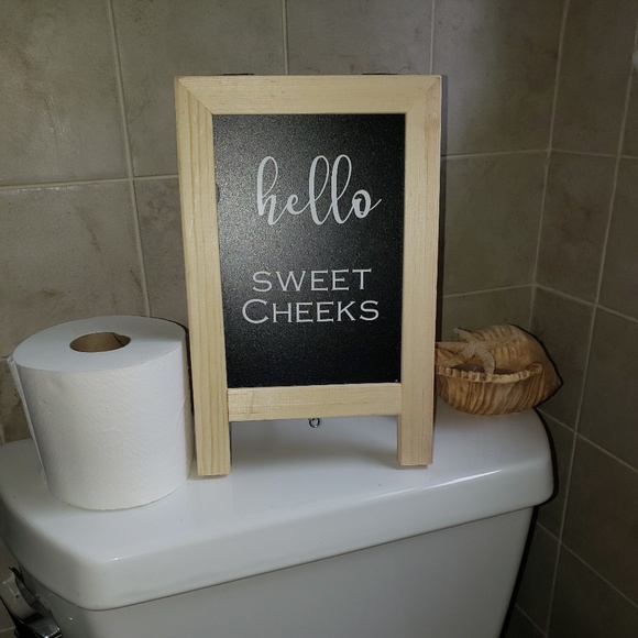 Humorous Bathroom Chalkboard Easel decoration - Picture 7 of 8